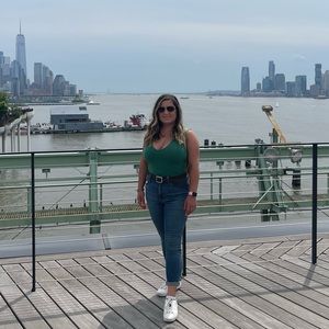Meet your Posher, Geneva